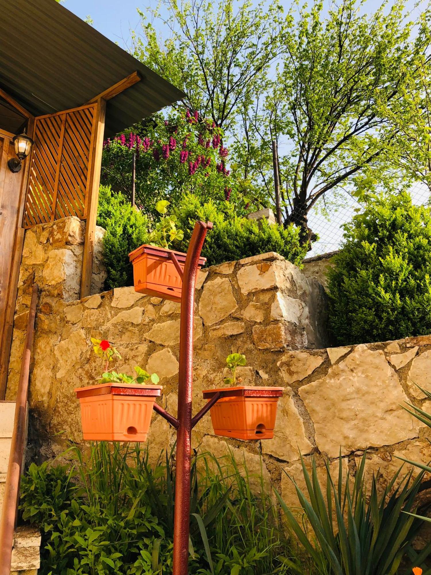 Guest House Anahit Ijevan Esterno foto
